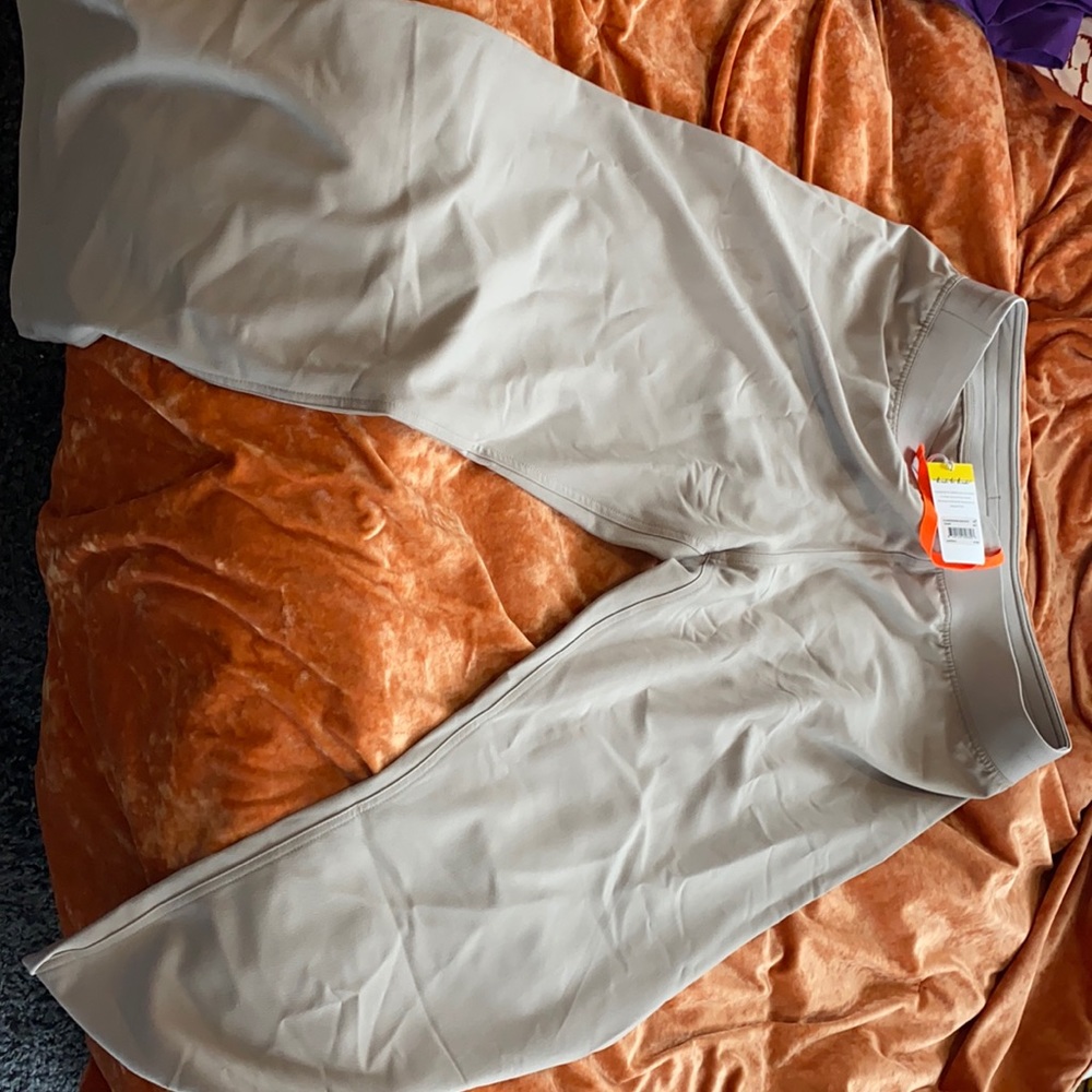 Women’s scrub bottoms